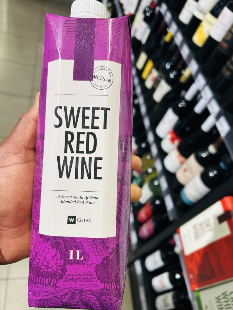 shiluvankuna's tweet photo. Recommend a wine for someone who’s about to drink for a first time https://t.co/HVK2xfdzD0