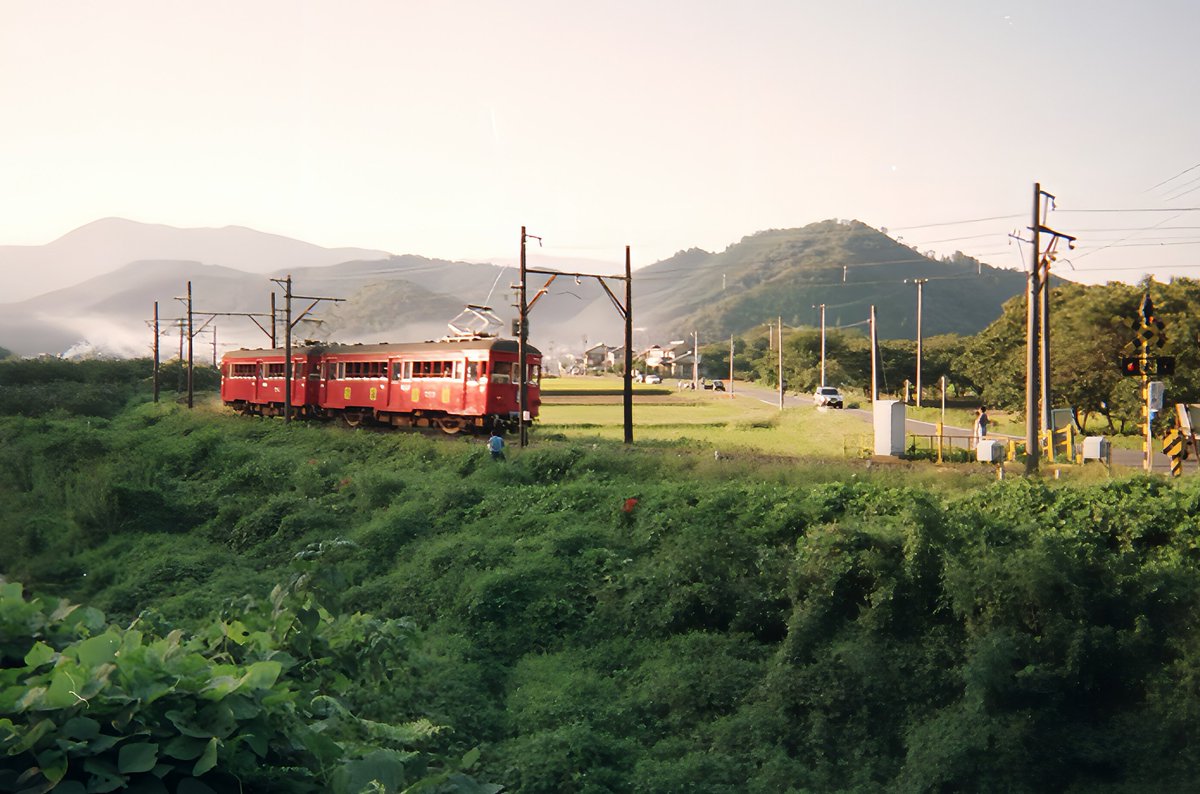 hm610916's tweet photo. えええええ
もう25年経つのか・・・
でもよく考えたら，この時はまだフォルムカメラで撮っていた。 https://t.co/TwVXBmOunZ