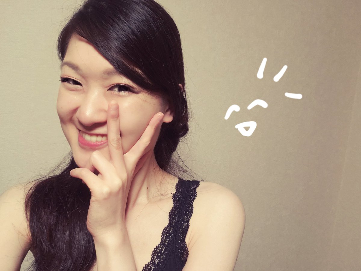 FokaMmi's tweet photo. 10月ですねー
今月の目標は筋トレと、ちょっと早めの行動！(笑)😁
11月舞台「あゆみ」の稽古も本日始まりました！

前回全然違うリンク貼ってたみたい💦ご予約はこちらからお願いします✨↓

🎟️藤岡扱いチケット
https://t.co/bsfQ9Bu0yj

いい秋にしましょう！
せいっ！

#あゆみながら
#女優　#舞台 https://t.co/EyxAytQaL4