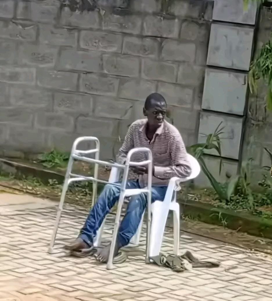 SamWenyine's tweet photo. I feel heartbroken seeing Sam Mugumya unable to walk in the same clothes he had while I had an  interview with him a day before he was abducted 😭😭May God see you through https://t.co/NFBUxHaF7R