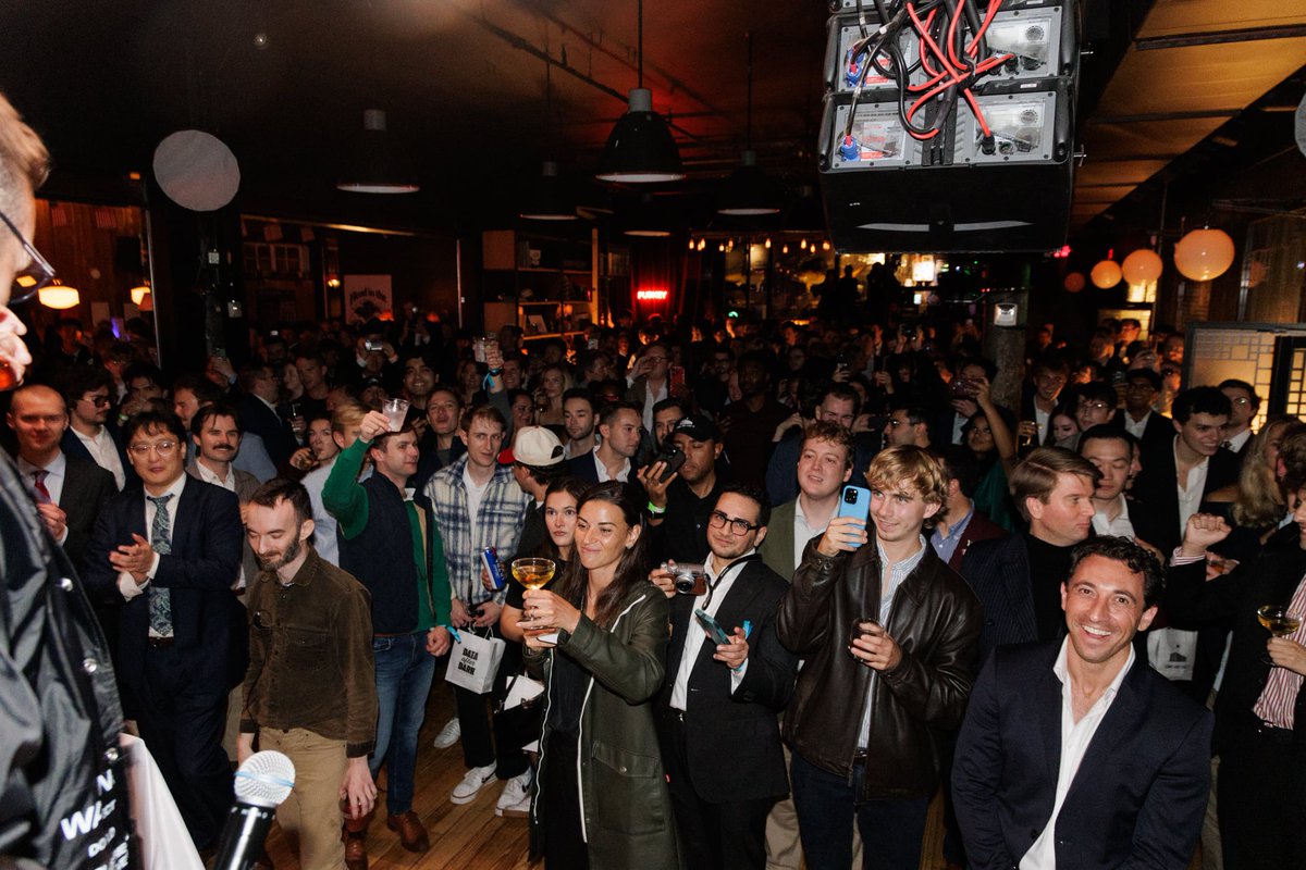 PubKey's tweet photo. HAPPY UPTOBER https://t.co/euD9k6KcfN