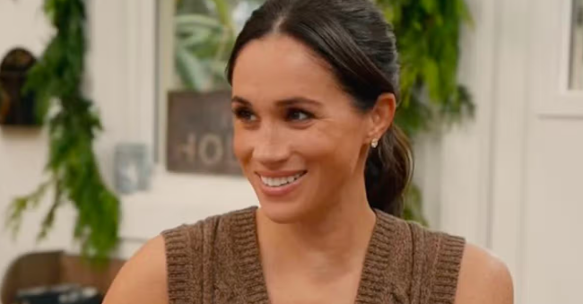 MirrorRoyal's tweet photo. Meghan releases luxury advent calendar inspired by her home — in California https://t.co/4VTagygNHJ https://t.co/0lt296571l