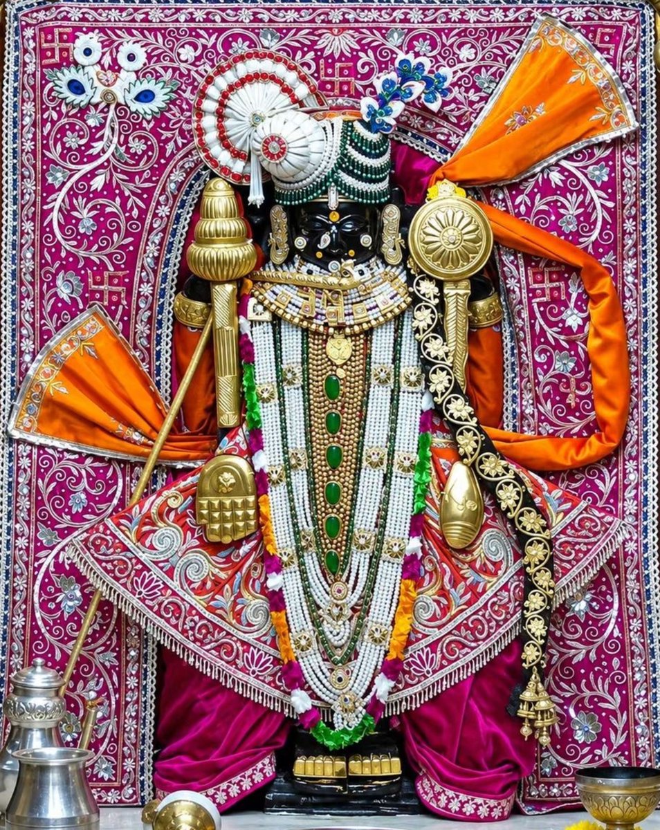JaiDwarkadhish_'s tweet photo. 🌺 जय द्वारकाधीश 🌺 https://t.co/sDl9pPcBZf