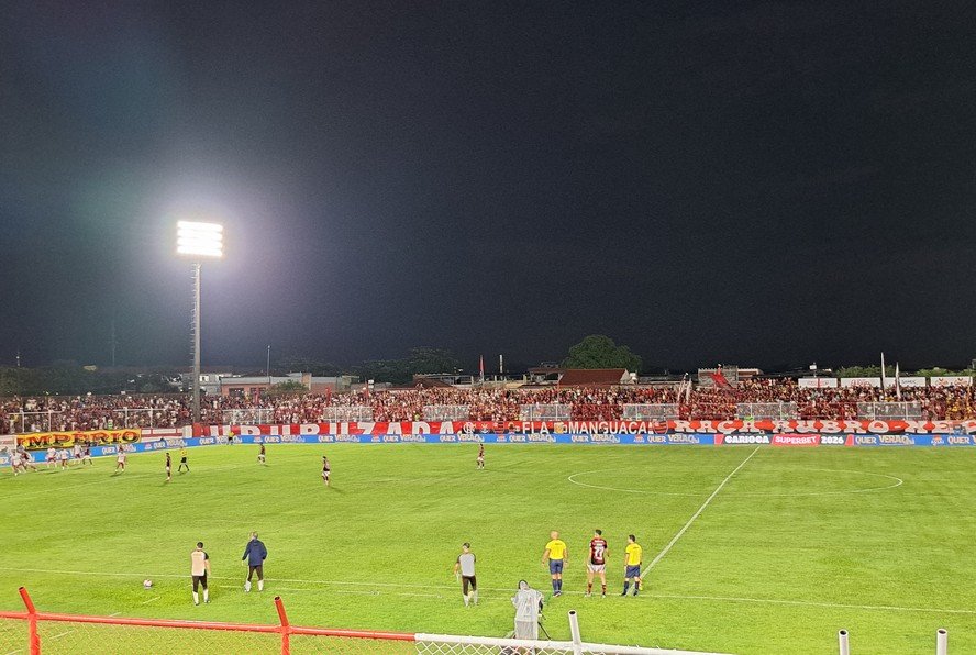 Tutacamon92's tweet photo. @futebol_info Moça Bonita é uma opção! https://t.co/K6s4cmUS2A