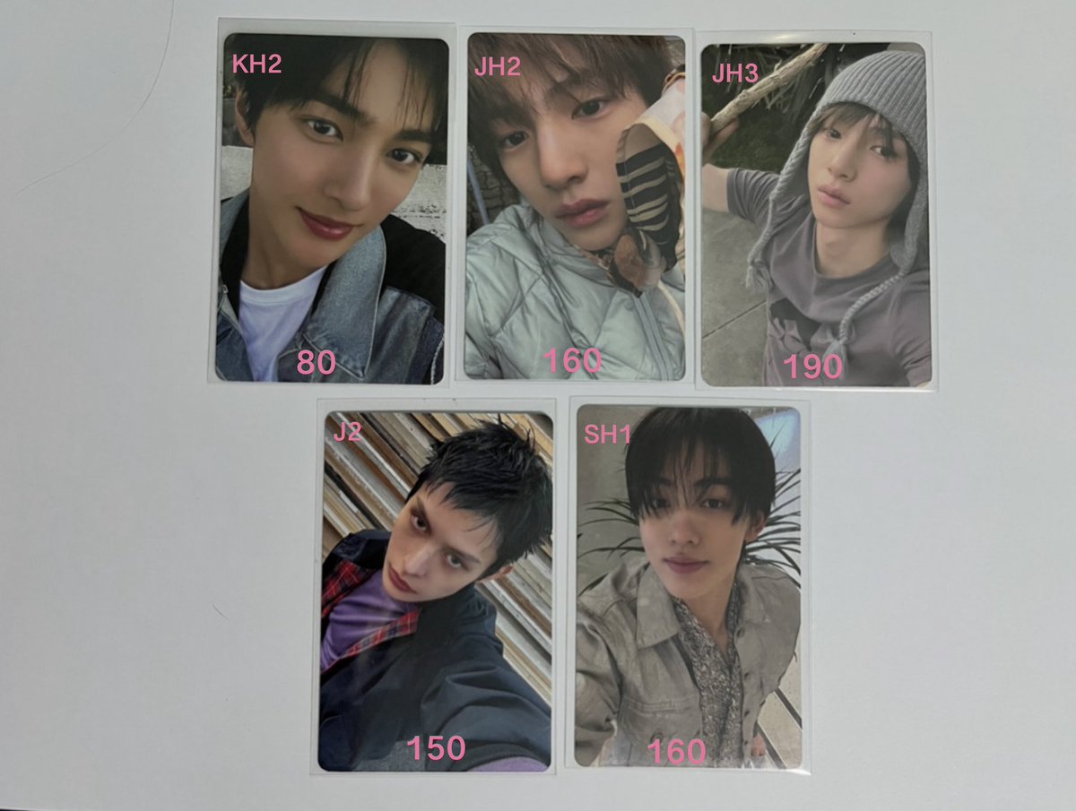 onlyluv24's tweet photo. wts | พร้อมส่ง 

✨ ราคาตามภาพ

shipping 40 📮 
(สั่งก่อนเที่ยงคืนส่งฟรีคับ)

#ตลาดนัดcortis #ตลาดนัดคอร์ติส https://t.co/ccdHVkRmQV