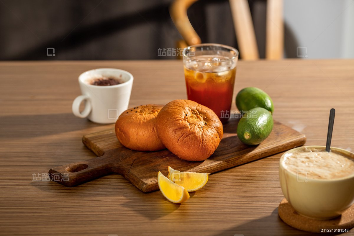 Mitchelllmzne's tweet photo. Cada sorbo de café con pan recién horneado hace que la maana sea perfecta. ， https://t.co/woHYlbc7K6