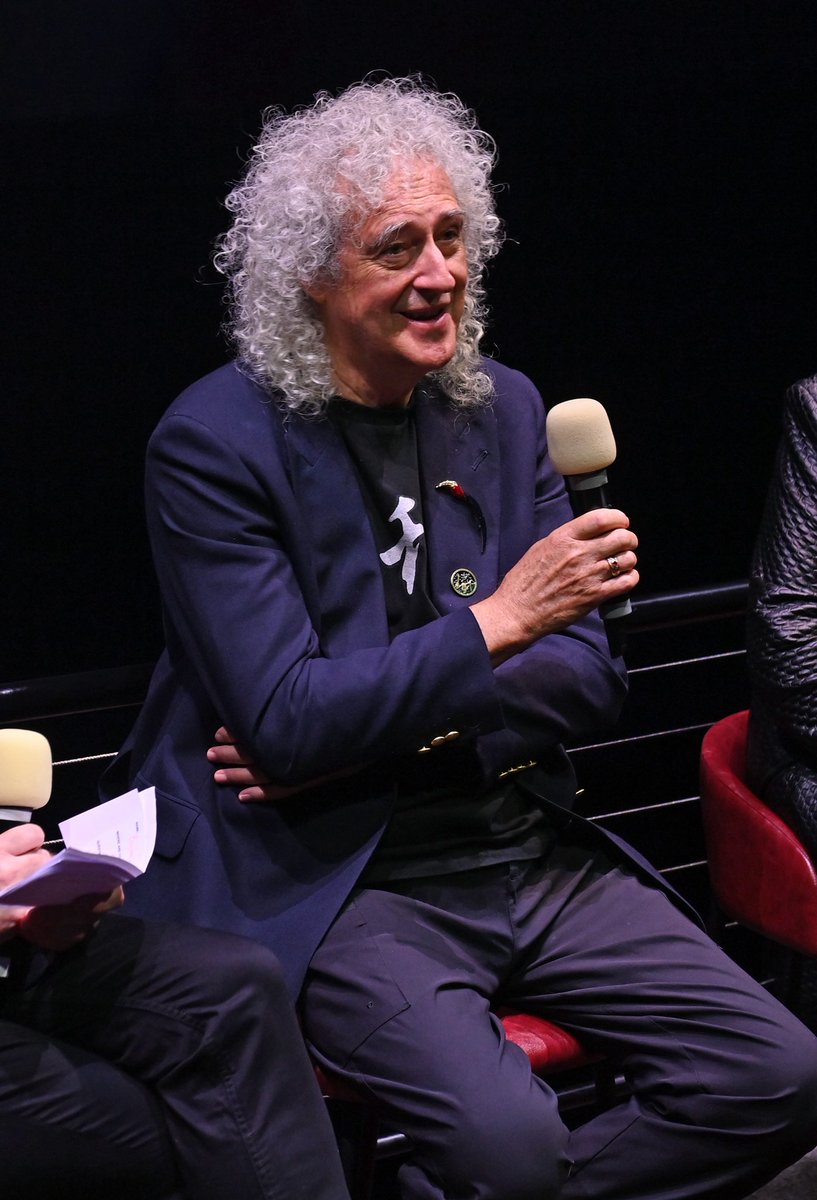 QueenWillRock's tweet photo. Last night, Queen Budapest received its UK premiere at the BFI IMAX in London, marking the first time the newly restored 4K presentation has been shown in IMAX anywhere in the world.

The event was attended by Sir Brian May and Roger Taylor, who took part in a Q&A following the film.

Also in attendance were Freddie Mercury’s sister, Kashmira Bulsara, and her family, along with many of the crew involved in the restoration.

The response from the audience was ecstatic. Fans around the world can experience Queen Budapest on the big screen from Wednesday 7 October for a limited time only.

Find your nearest cinema at https://t.co/f50OtsNCUy