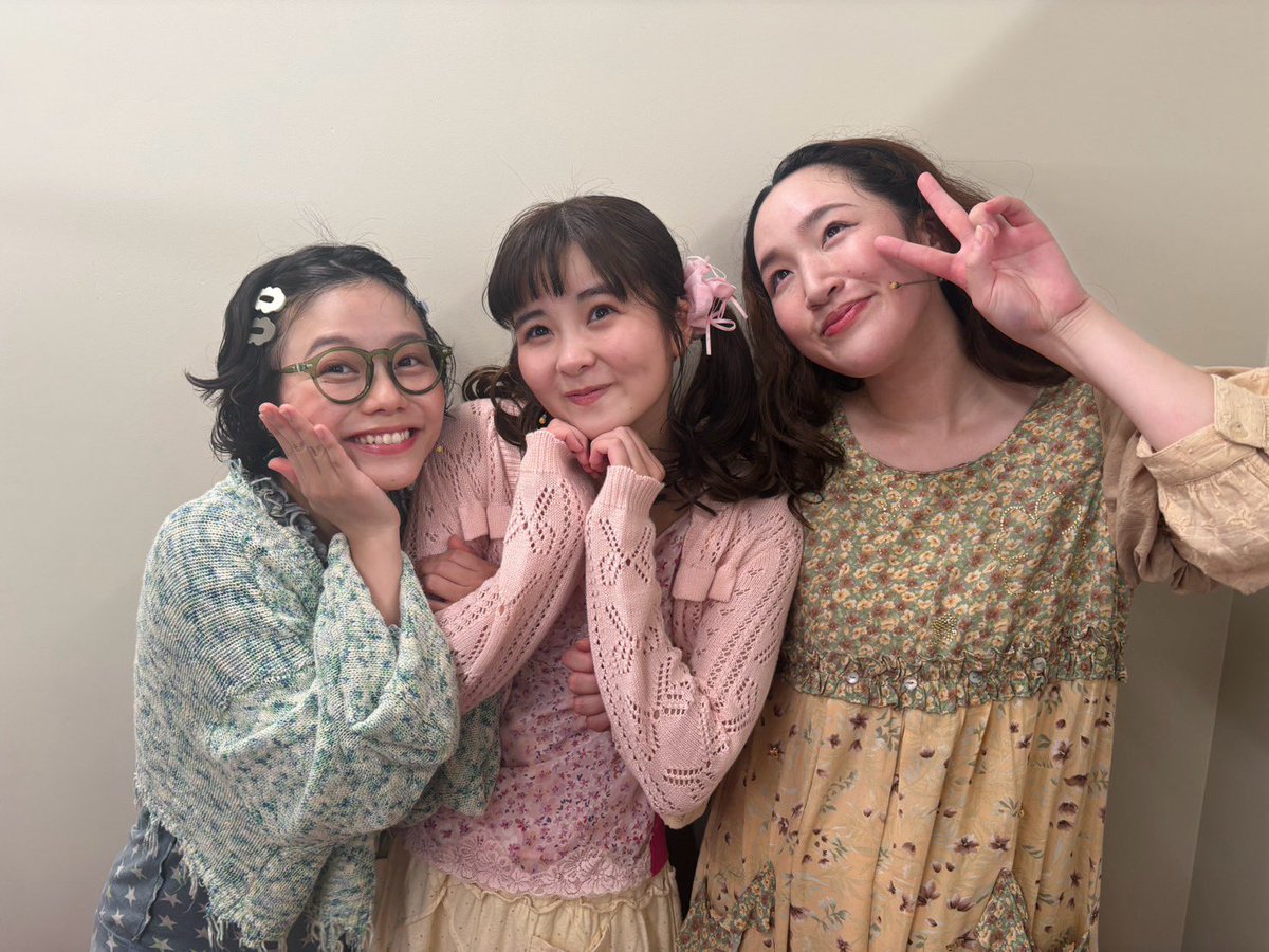 Tamura_Meimi's tweet photo. 『#オンリー・ロンリーガールガールガール』
初日、無事終了しました。ほんとに最高の初日で、ここまで一緒に作り上げてくださったスタッフの皆様、戦ってくれたキャストの2人に心から感謝🥲
みんなのことが大好き。
明日からもがんばります！
感想は、　# オンロンで！ https://t.co/MWEYb7O0We