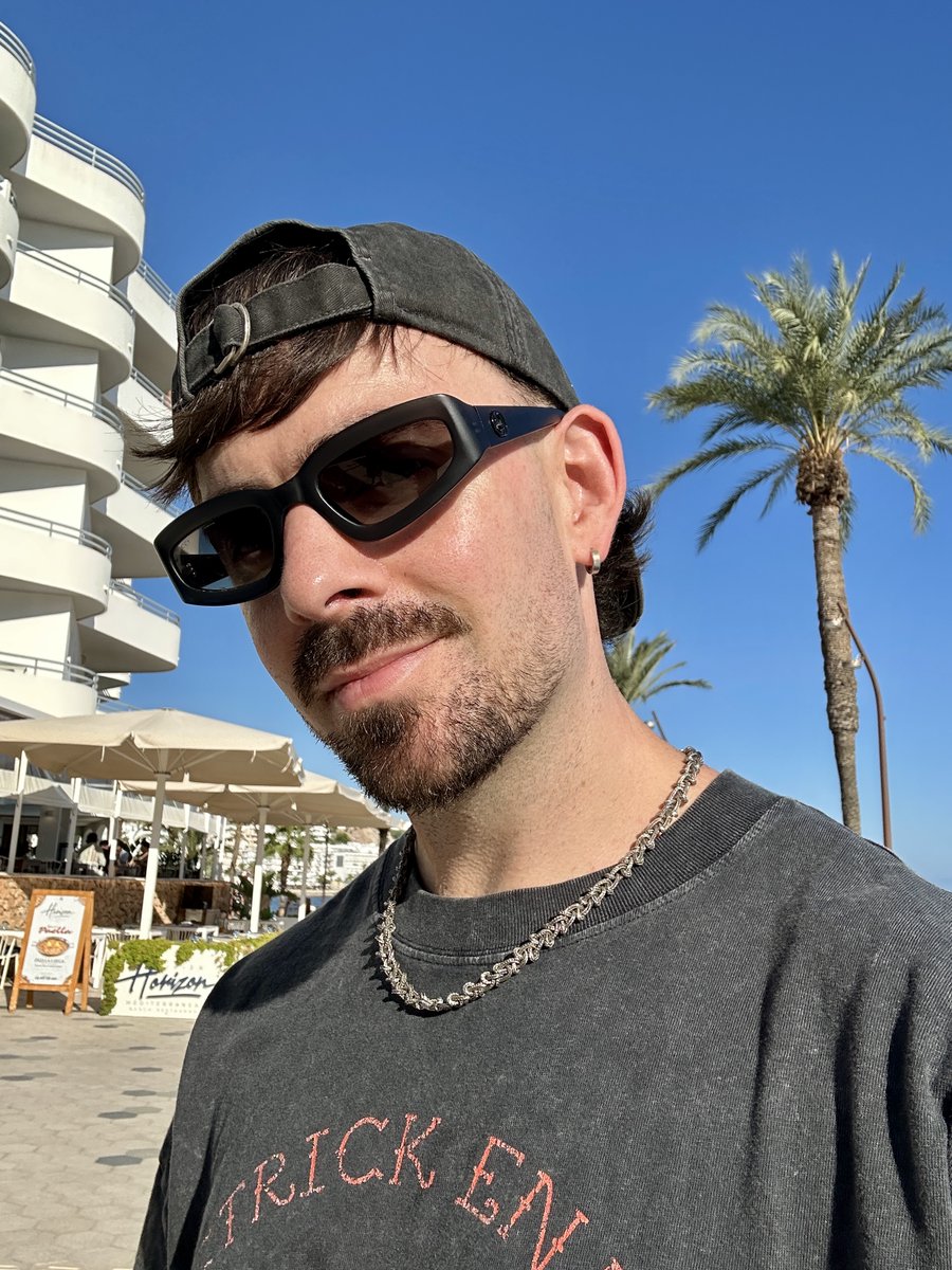 Patrick_Topping's tweet photo. Touchdown Ibiza. That feeling never gets old. Massive day tomorrow! Mi Casa EP drops on Solomun’s @Diynamic_Music  label 🔊🔊

And @tricklabel  debuts at 528! Sooooo buzzing⚡️

Who's coming? 🙌 https://t.co/3MdcRn7xfB