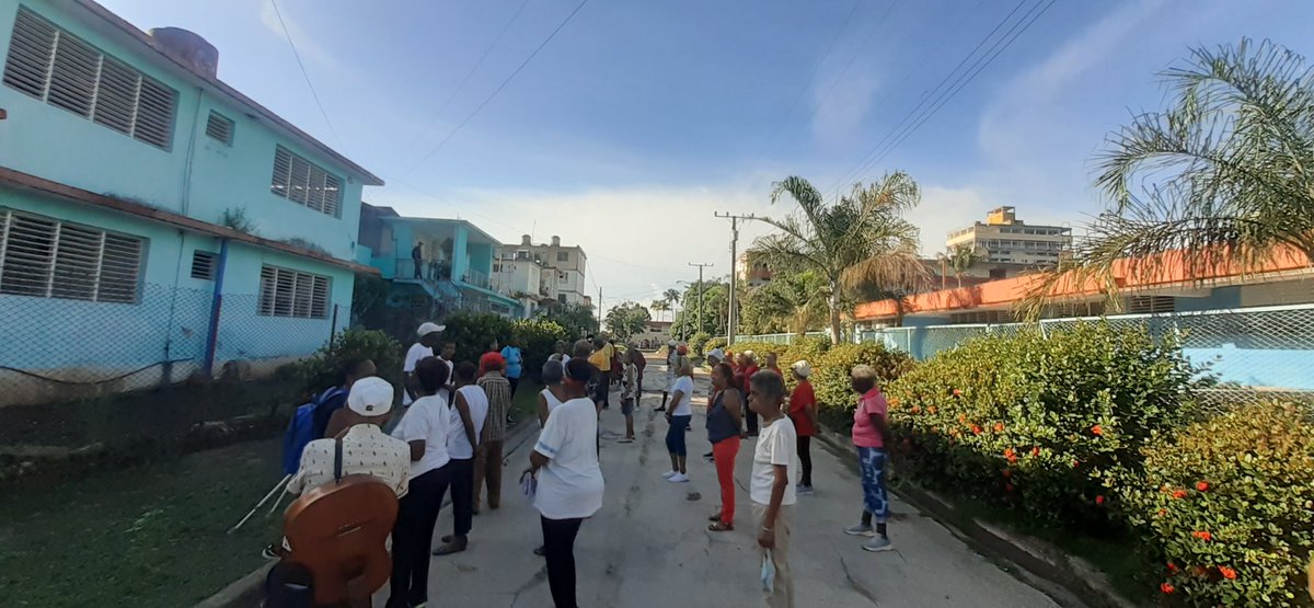 IvianneDel34504's tweet photo. En la mañana de hoy el combinado deportivo norte caribe celebró con variadas actividades recreativas el día del Adulto mayor porque ellos son nuestra razón de ser . https://t.co/POysvcqTh8