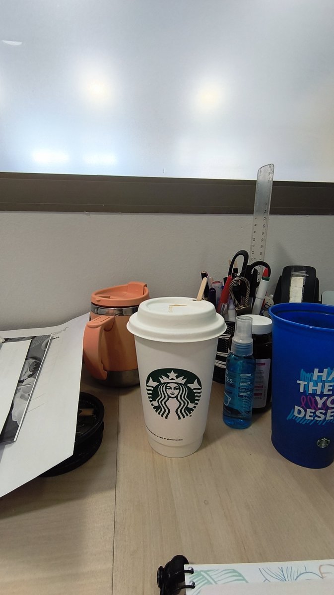 Jeaneconjota's tweet photo. Confirmado! Fui por el mío y era verdad 😂☕🙌 Gracias por el dato. https://t.co/NFxqtEBRM4