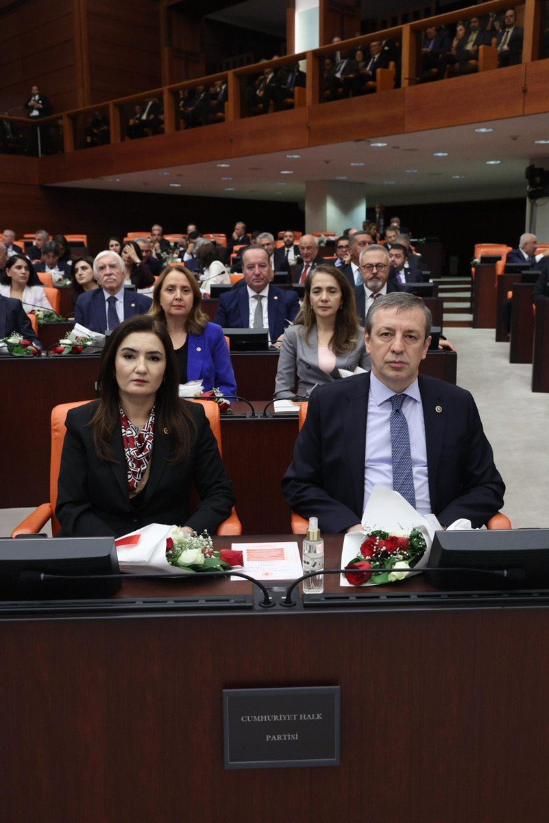 SEVDAERDAN's tweet photo. TBMM 28’inci Dönem 5’inci Yasama Yılı bugün başladı. CHP Grubu olarak;

📌 Ücretli çalışanlar ve emeklilerin sorunları
📌 Emeklilikte adalet arayanlar
📌 Staj ve Çıraklık Sigortası mağdurları
📌 Bağ-Kur prim şartının 7200’e düşürülmesi
📌 Çiftçilerin sorunları
📌 Taşerona kadro
📌 3600 Ek gösterge
📌 Kamu atamaları
📌 Mülakatın kaldırılması
📌 Laik ve çağdaş eğitim
📌 Hayat pahalılığı
📌 Hak ve Özgürlüklerin Korunması ve Geliştirilmesi
📌 Yargı Bağımsızlığı, Tarafsızlığı ve Şeffaflığının Geliştirilmesi
📌 İnfaz düzenlemesi
📌 Ehliyet affı

gibi toplumun beklentilerini gündemde tutarak halkımız için mücadele etmeye devam edeceğiz.