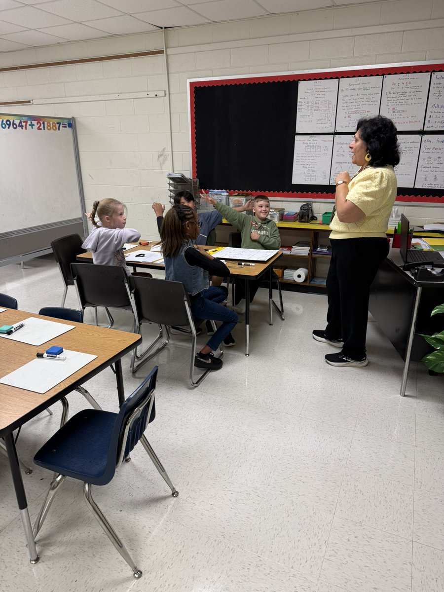 AGHoulihan's tweet photo. 4th grade Math Tutoring is rocking and rolling this morning @WingateESNC! Outstanding job! #TeamUCPS #BeTheBest ๐๐ฏ https://t.co/rQrBQeIsg3