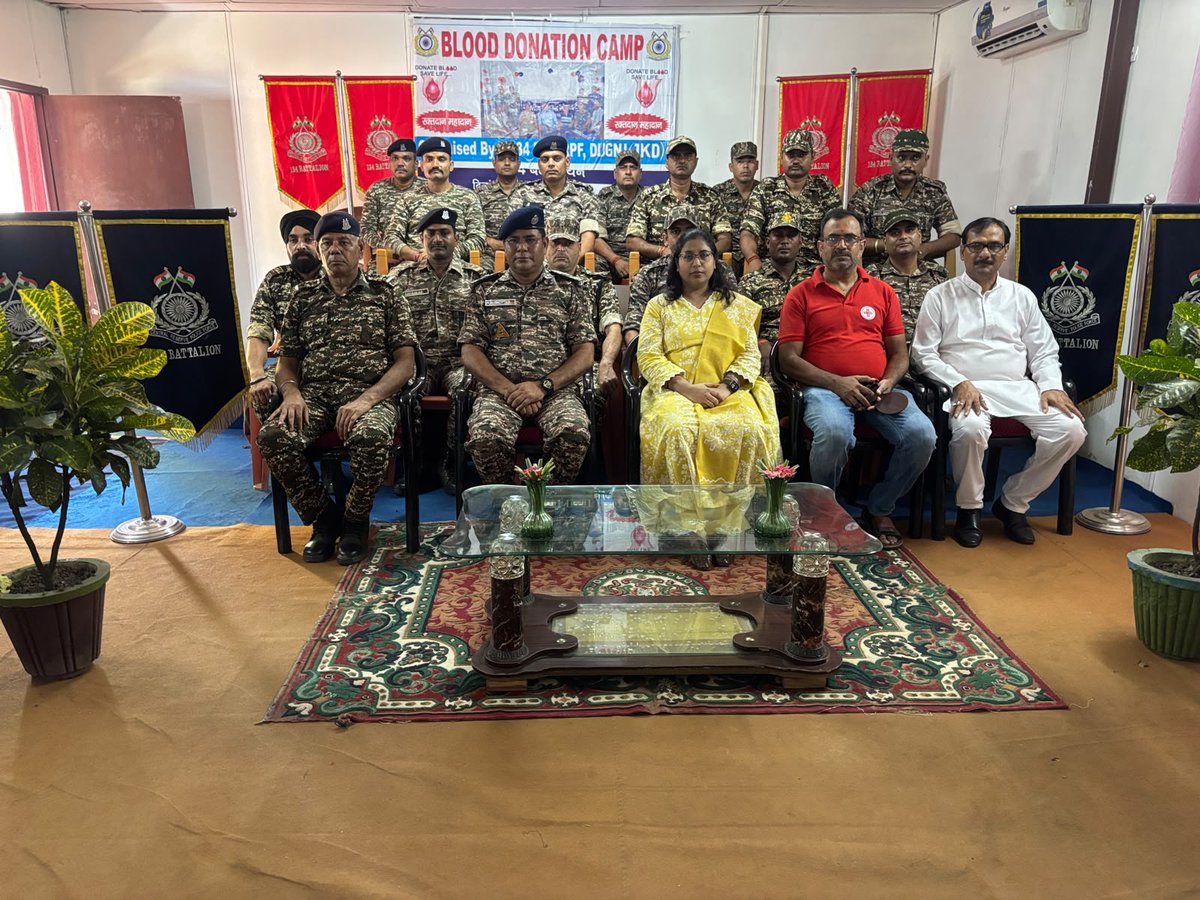 134_bn's tweet photo. On National Voluntary Blood Donation Day, 134 Bn CRPF organized a blood donation camp at Unit HQr, Dugni Saraikela under the theme "One Drop of Humanity. Give Blood. Save lives."
@crpfindia 
@HMOIndia https://t.co/uoOiTUbXJt