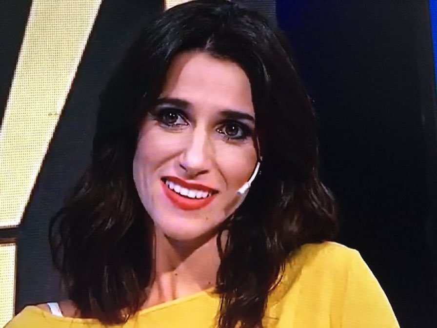 Gus_HL2's tweet photo. Maru Duffard ya está lista para unirse al staff de C5N 😂🤣😂🤣 https://t.co/qPyWwhkGfk