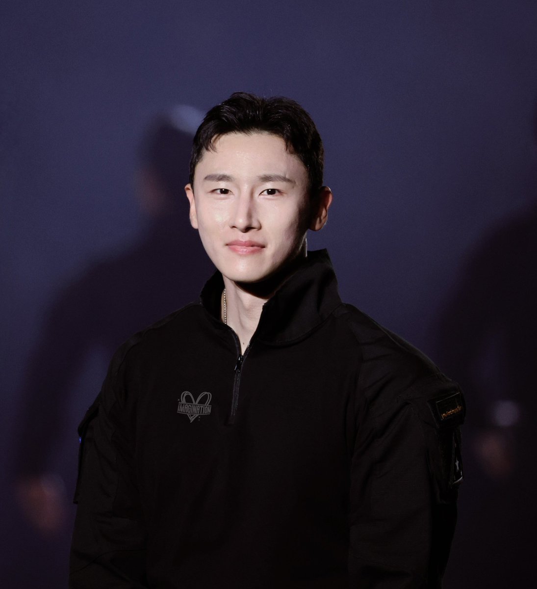 honeyneve's tweet photo. His mama's genes did not even try https://t.co/Q4a1J05En6