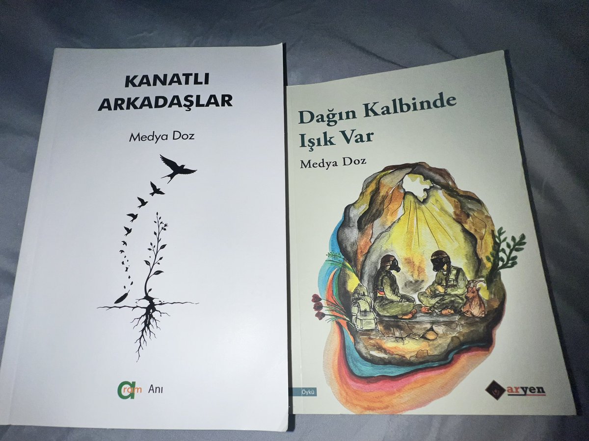 BaPayiz4763's tweet photo. Heval heye cih digre di navenda dilê min de
Heval heye ji serî heta binî navê xwe baweriye. Ez gelek ji te hezdikim @Siya___dare  û cihê te farqli ye 🤗🌷 https://t.co/Yu5M8d7inO