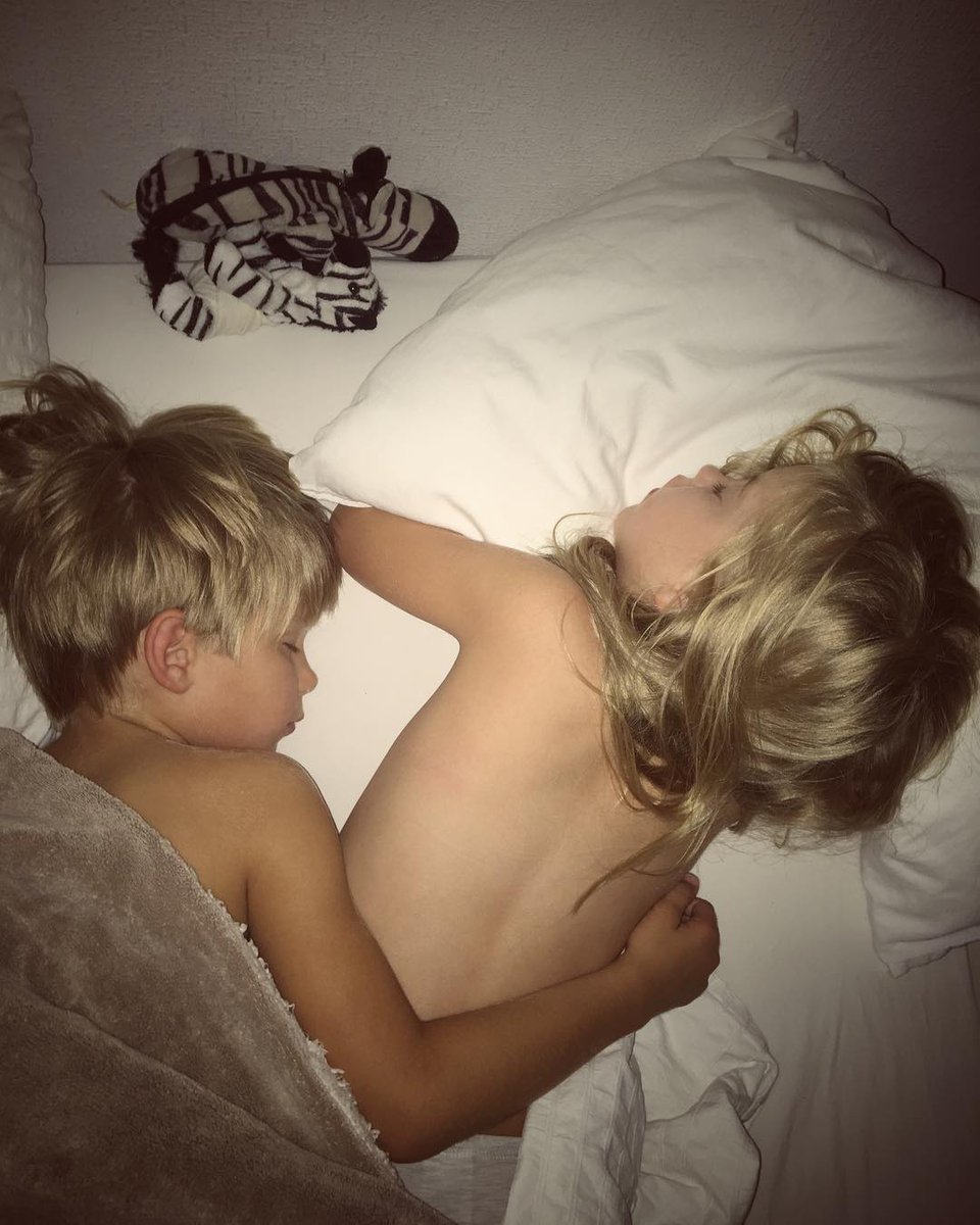 GreyciMadeley's tweet photo. “It’s not about how tired you are, it’s about how tired you are making me. ” - Me explaining bedtime to the kids
•
•
•
#singlemom #singlemomlife #funnyquotes #itstruetho #tired #sleeping #sleepingkids #bedtime #brotherandsister #socute #cuddling https://t.co/c28juRWPPU
