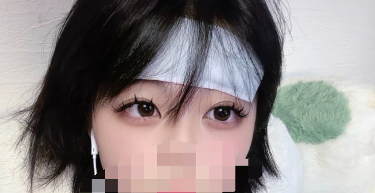 Gule_Live102's tweet photo. ポケカライブ楽団選抜選ばれましたｰ!

そして歌唱後熱が上がり現在死んでますっ(39.6)
まつ毛取れてるしビジュ悪いし ふざけんな

あ、俺っちもうちょいで𝐁𝐈𝐑𝐓𝐇𝐃𝐀𝐘だからおめでとぉ下さい
3年連続体調不良で爆誕してます
 #ポケカライブ https://t.co/FPJZfDdhlR