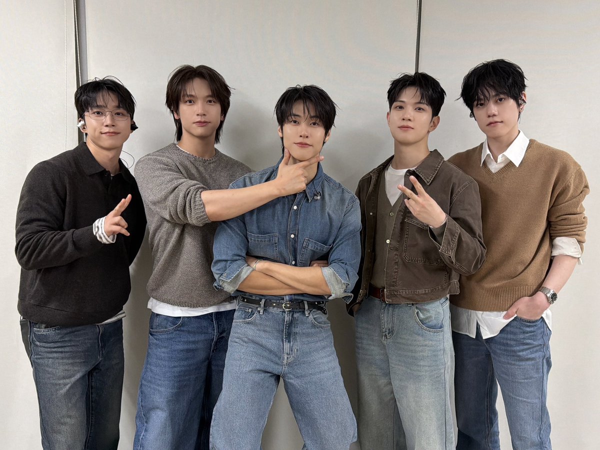 NFlyingofficial's tweet photo. [📸] 2026 장안대학교 윗말축제 JAU:ON

#NFlying #엔플라잉 #Still #잔불 https://t.co/0awX8OnRyG