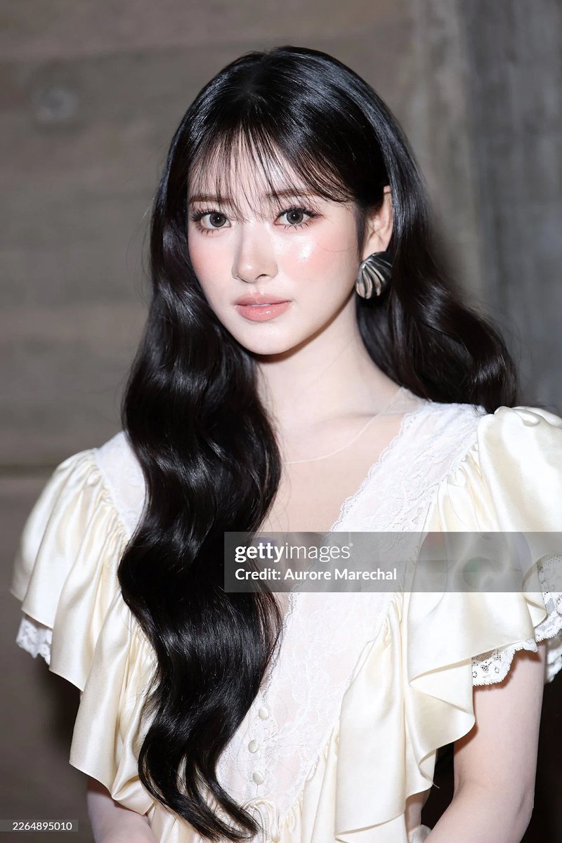 pannchoa's tweet photo. MEOVV's Anna gets named the "#1 person who looks the best in Getty Images" by Knets
https://t.co/u1PQkEcVGH https://t.co/49PaO5Ol73