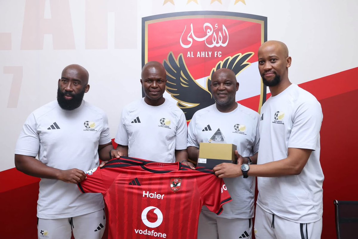 Lorenz_KO's tweet photo. Bafana Bafana coach Pitso Mosimane and his technical team received an invite from Al Ahly. 🇿🇦 x 🇪🇬

Returning to his old stomping ground in Cairo where he secured two #CAFCL titles. ✨ https://t.co/3K4dD0lPN2