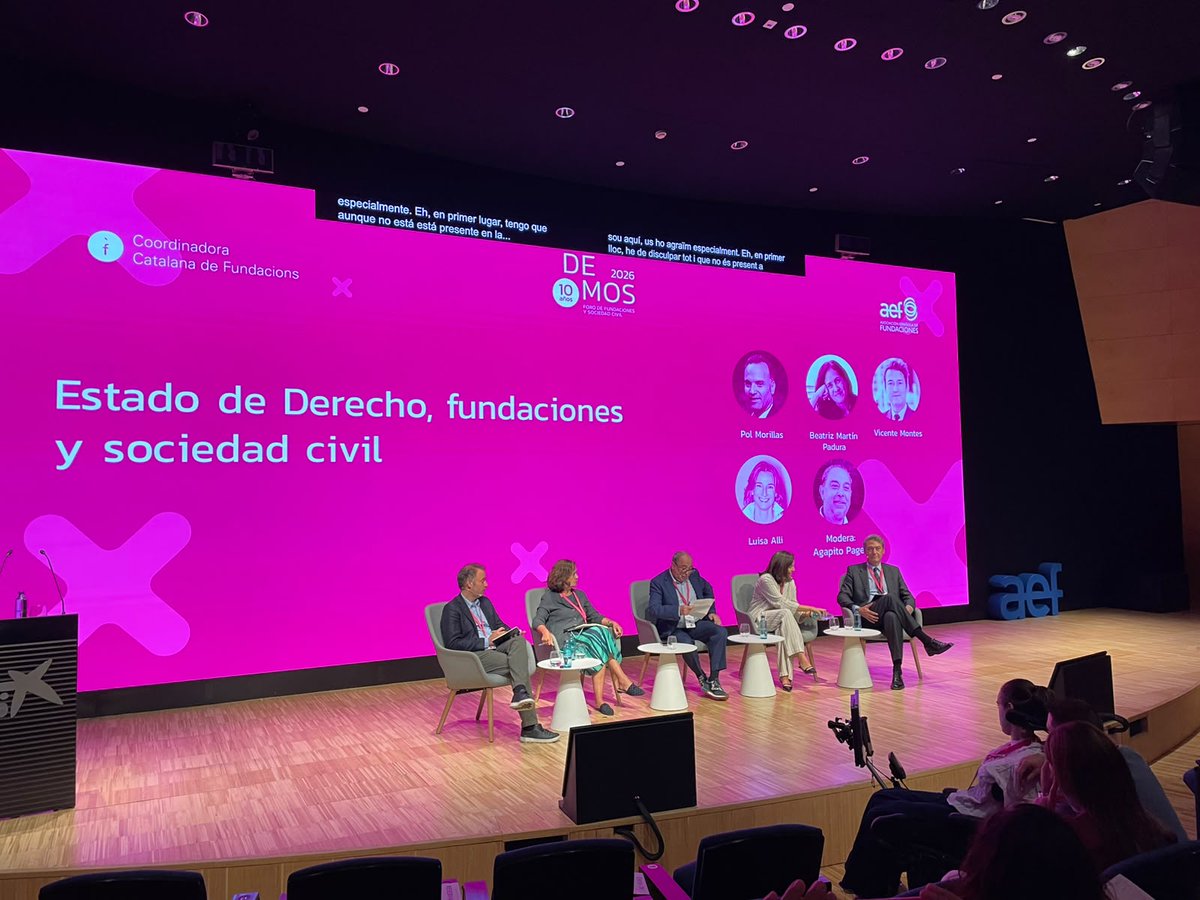 Fund_Acollida's tweet photo. Hoy, 01/10, Día Europeo de las Fundaciones y los Donantes, hemos asistido al foro #DEMOS2026, organizado por @AEF_fundaciones.

Reflexionamos sobre las nuevas vulnerabilidades y los retos sociales, y sobre cómo generar respuestas desde las fundaciones y la sociedad civil. https://t.co/1LBHgiPQAT