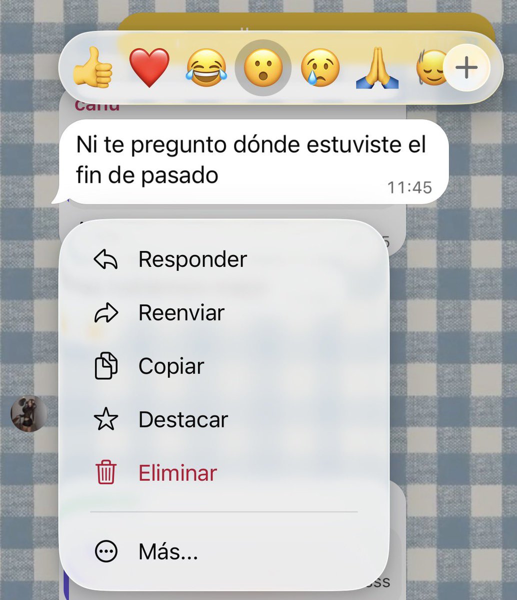 cinemaberite's tweet photo. mi hermana está acusándome q salí con alguien el sábado a la noche
yo y la viuda de mi abuela el sábado a la noche https://t.co/7ZnBiT9b4x