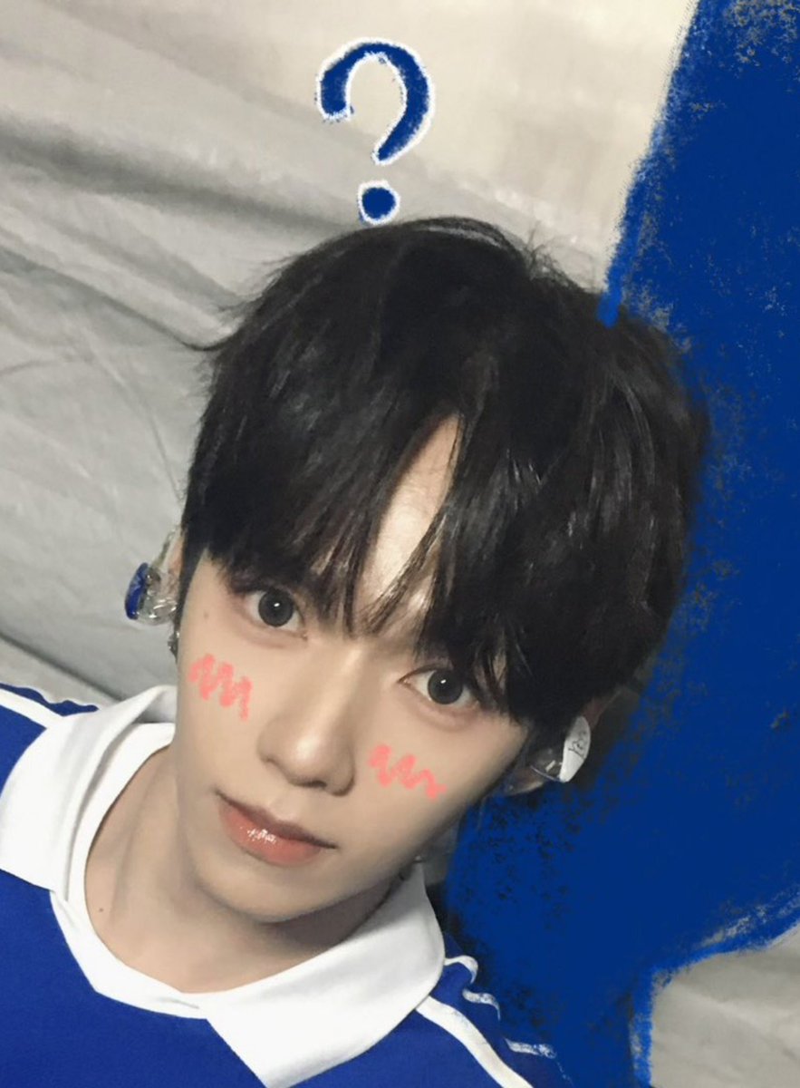 belowDhorizon's tweet photo. I’m calling JL "THE FOURTH GUY", and I will not be taking questions. 😜 He’s FOURTH in the group formation, FOURTH by age from the youngest, and his birth month is April, the FOURTH month. 💙

The math is mathing. The lore is lore-ing. Case closed. 😎

J13, 3-pick, THE FOURTH GUY... apparently, he’s exactly my kind of guy. ✨️

#제이엘 #JL #JLGaspar
