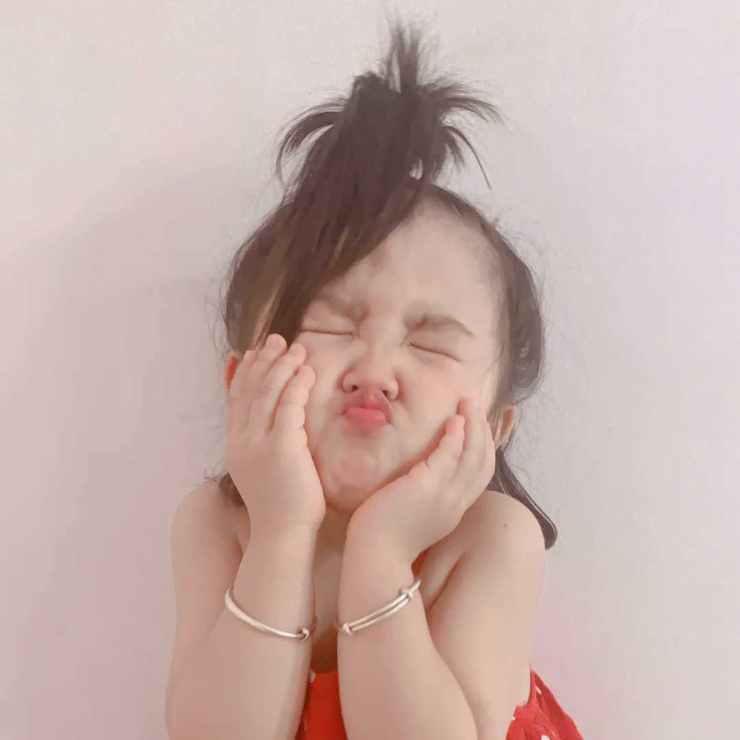 krix_9054bx's tweet photo. My cute little sister has a funny way of pouting when she’s shy, it’s so endearing! https://t.co/Fz00S1n2wK