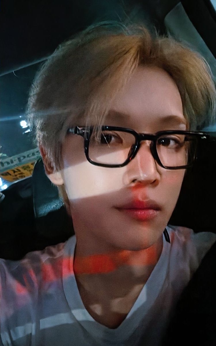 sungchaniou's tweet photo. https://t.co/EEiP6vpFHB