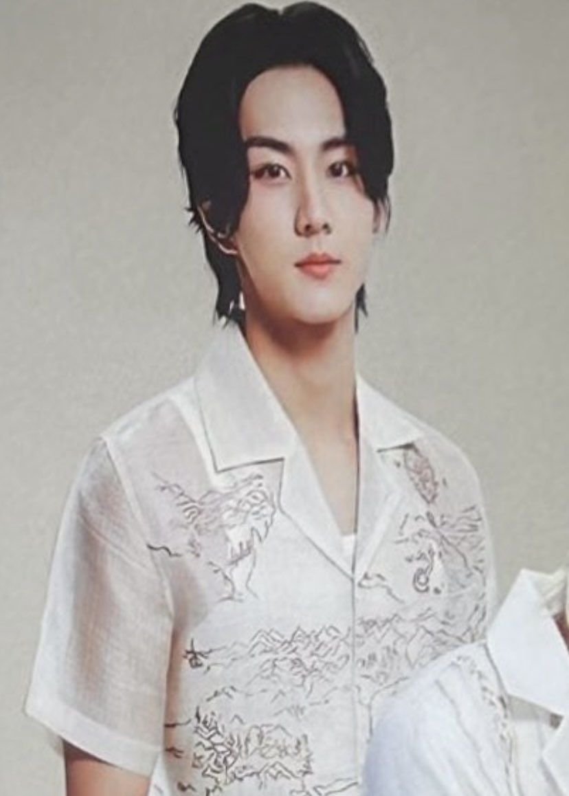 yamkkuwon's tweet photo. PUTANGINA ANG POGI?????? GINOONG JUANITO YANG??????????? https://t.co/hfJ8fIQZtx