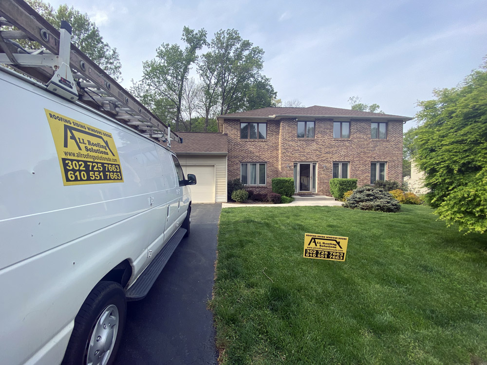 AllRoofingSol's tweet photo. From worn-out to weather-ready >> Vinyl Soffit, Aluminum Wrapping &amp; Gutters Installation, Wilmington DE 19809 https://t.co/rMiyMtCxPO
