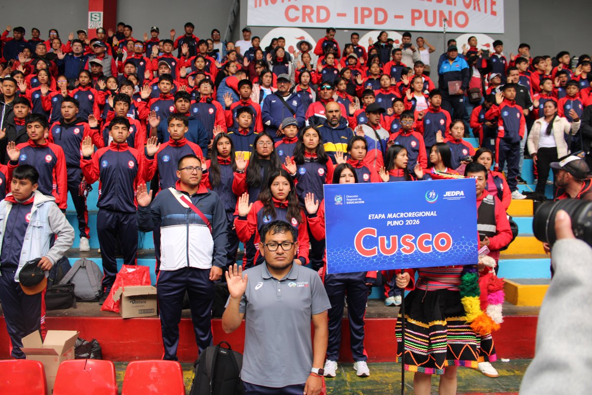 UgelPuno's tweet photo. #UGELPuno | CON GRAN EMOCIÓN Y ALGARABÍA SE DIO INICIO A LOS JUEGOS ESCOLARES DEPORTIVOS Y PARADEPORTIVOS 2026 EN SU ETAPA MACROREGIONAL https://t.co/qaVV1GVd7p