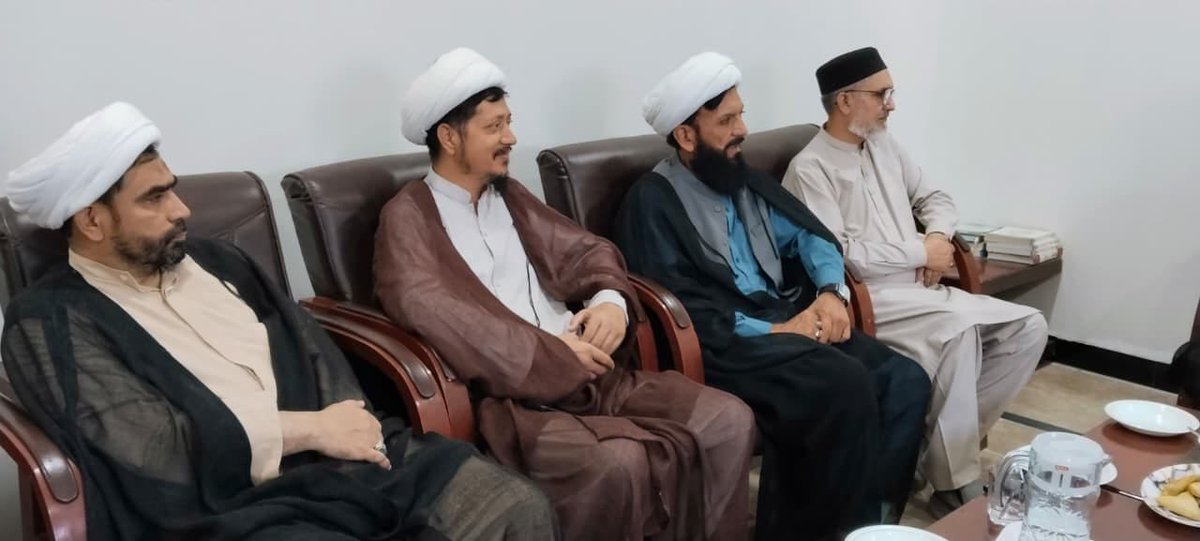 imamia_students's tweet photo. مرکزی صدر امامیہ اسٹوڈنٹس آرگنائزیشن پاکستان برادر سید امین شیرازی نے وفد کے ہمراہ مرکزی صدر مجلس علماء مکتب اہلبیت علامہ حسنین عباس گردیزی اور انکی کابینہ سے ملاقات کی و مختلف امور پر پر تبادلہ خیال کیا۔
#ISOPakistan
#IMH https://t.co/tL0gJLGK0q