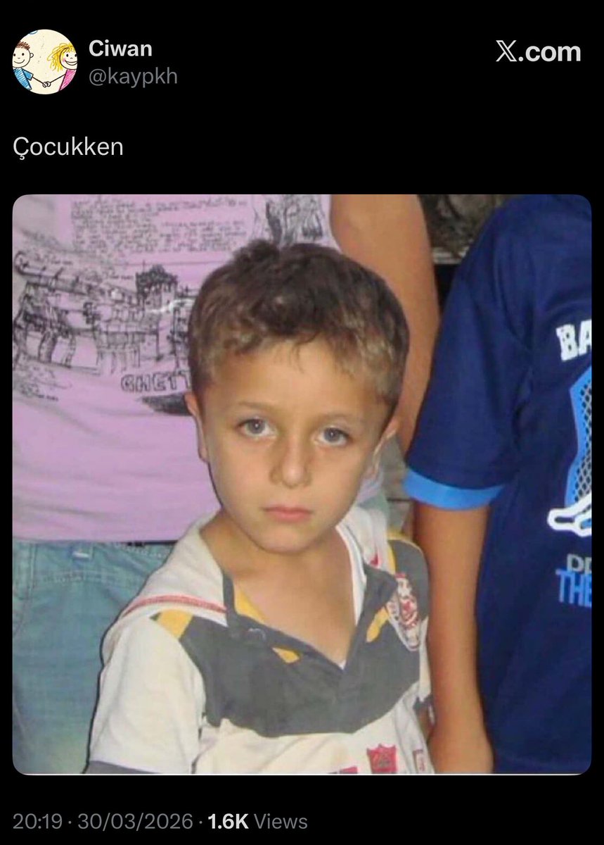 icoline33_'s tweet photo. panelci p*kklı dinsiz zerdust p1c civan hesabını acmıs o zaman eski tweetlerini paylasmaya baslayalım

eski hesabın kendisinin olmadıgını soyluyor ama guncel hesabında o hesabın ppsini yani kucuklugunu paylasmıs ve isimler aynı aevladı😂

güncel hesapları @Topuriamakacev @kaypkh https://t.co/W0J8FTISwz