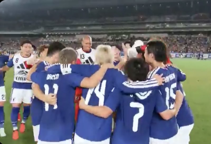 lahistoriaec's tweet photo. Tranquilos, recién los estoy conociendo. La selección ecuatoriana de fútbol perdió en los tiros penales 5x4 ante #Japón, tras haber empatado 0x0 en los 90 minutos de juego, en el torneo de invitación #CopaKirin. Es el segundo partido amistoso del entrenador Marcelo Gallardo. https://t.co/nunGA6RvF4