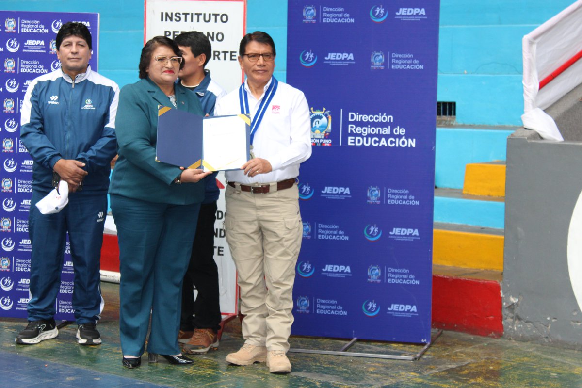 UgelPuno's tweet photo. #UGELPuno | CON GRAN EMOCIÓN Y ALGARABÍA SE DIO INICIO A LOS JUEGOS ESCOLARES DEPORTIVOS Y PARADEPORTIVOS 2026 EN SU ETAPA MACROREGIONAL https://t.co/ixvG0l1Q9n