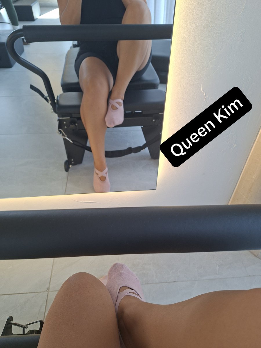 QueenKimWorld's tweet photo. My toes may be covered, but your attention is still exactly where I want it. Under my control 👑🩶
#femdom #FootFans https://t.co/sH2x10tDwC