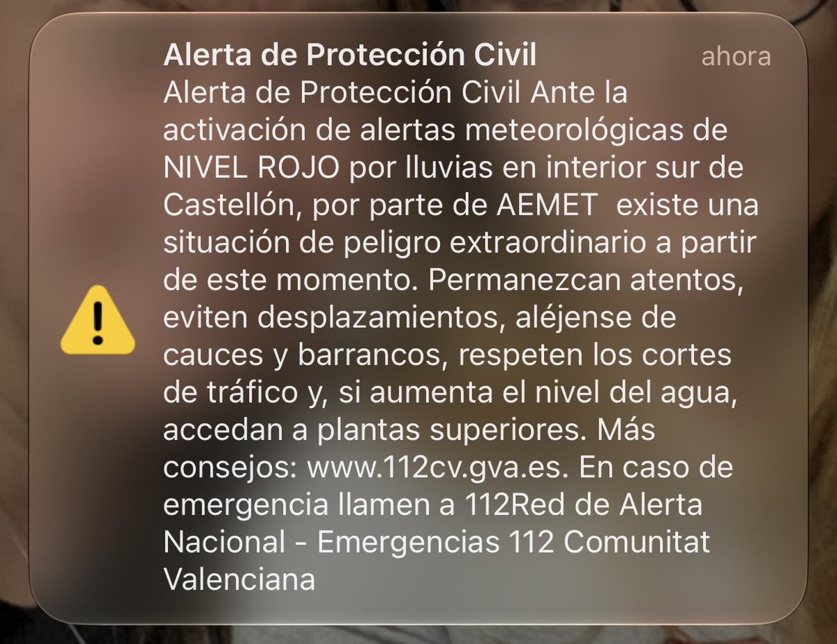 Danisaur117's tweet photo. Segundo infarto del día, este vez sí, con aviso nivel rojo https://t.co/hQuIYP8F1p