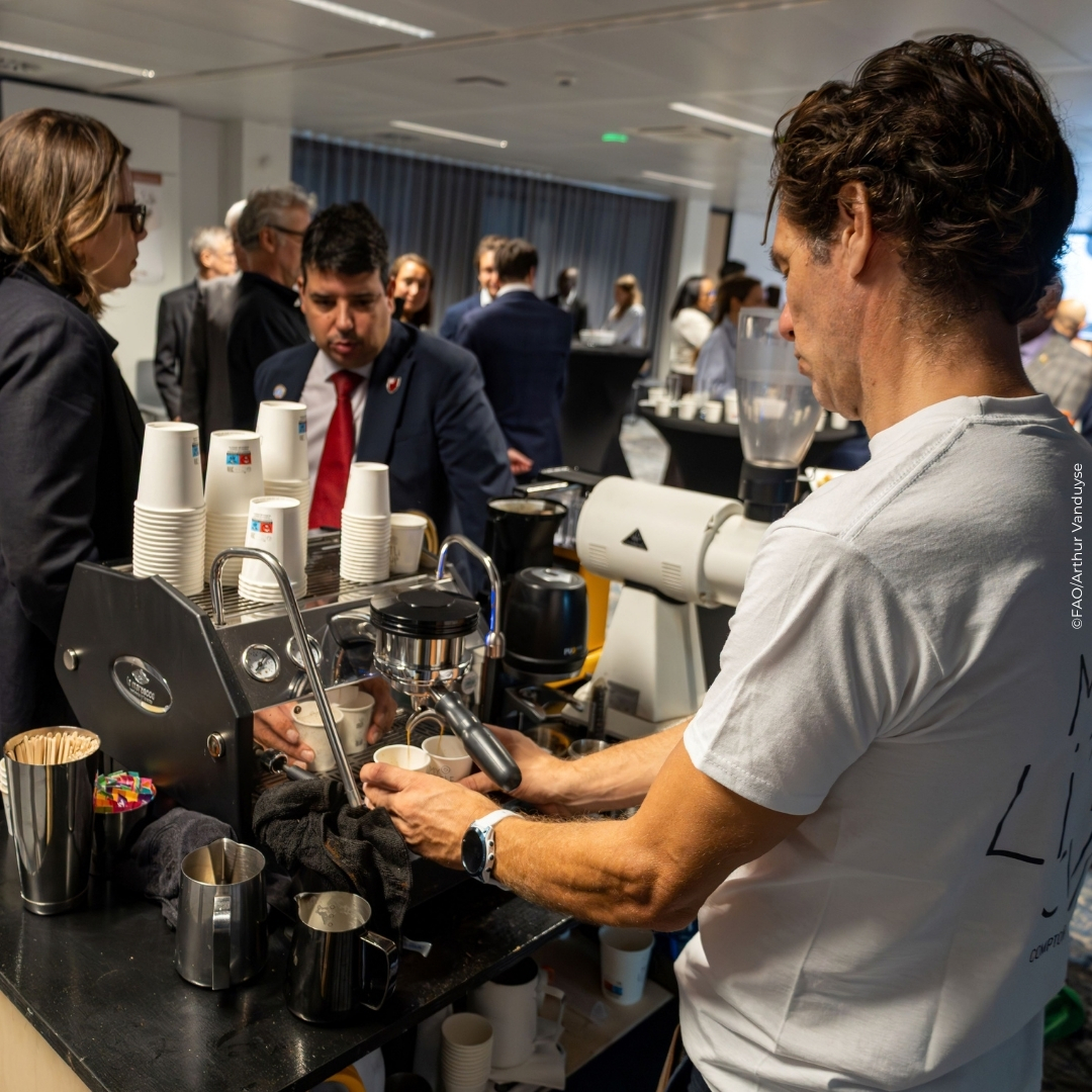 FAOBrussels's tweet photo. @Raschad_AK @maumartina @ITCnews @FAOSocioEcon @FAOstatistics @FAOForestry @eudeleg_rome With @FAO's support, @ITCNews &amp; the European Coffee Federation brought together coffee producers, consumers, &amp; EU partners at the UN House in Brussels to celebrate the 1st Intl #CoffeeDay!

Learn how the event spotlighted coffee-growing communities! 👉 https://t.co/crQ3q3nMqA https://t.co/oJ0Qwls1Fw