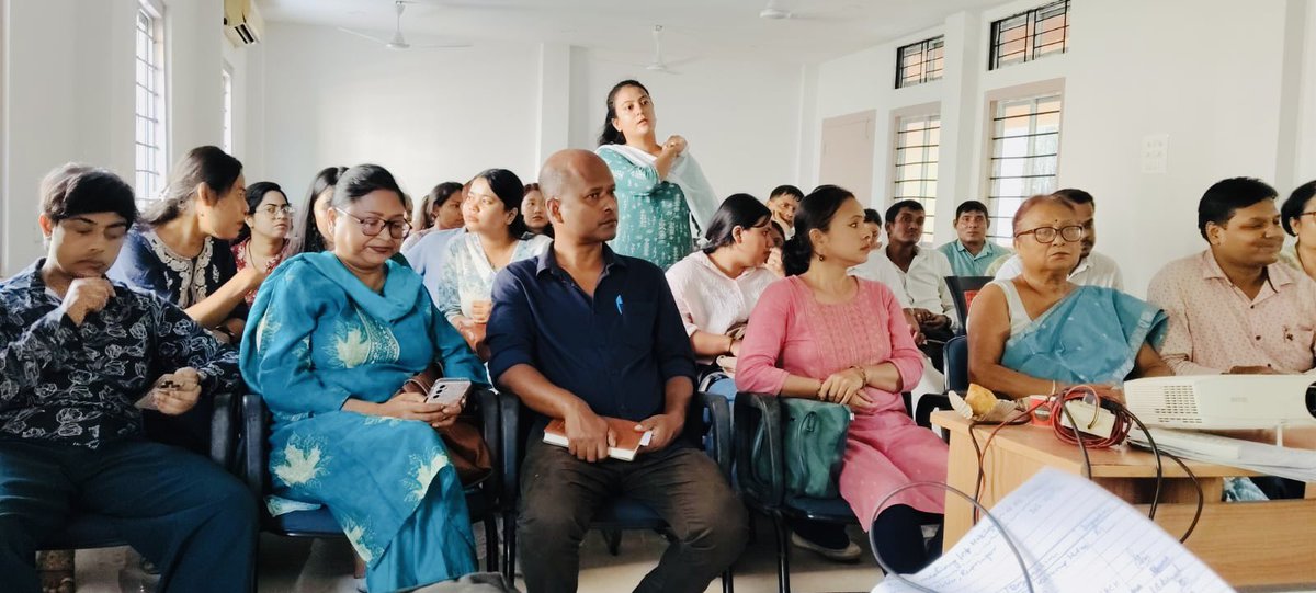 MetroNhm's tweet photo. The review meeting on Mobilization for AIDS Suraksha (MAS) was held today at the Conference Hall of DPMU NHM, Kamrup Metro, under the chairmanship of Shri Monjit Borkakoti, ACS the District Development Commissioner, Kamrup Metro. https://t.co/2mvFjYILKB