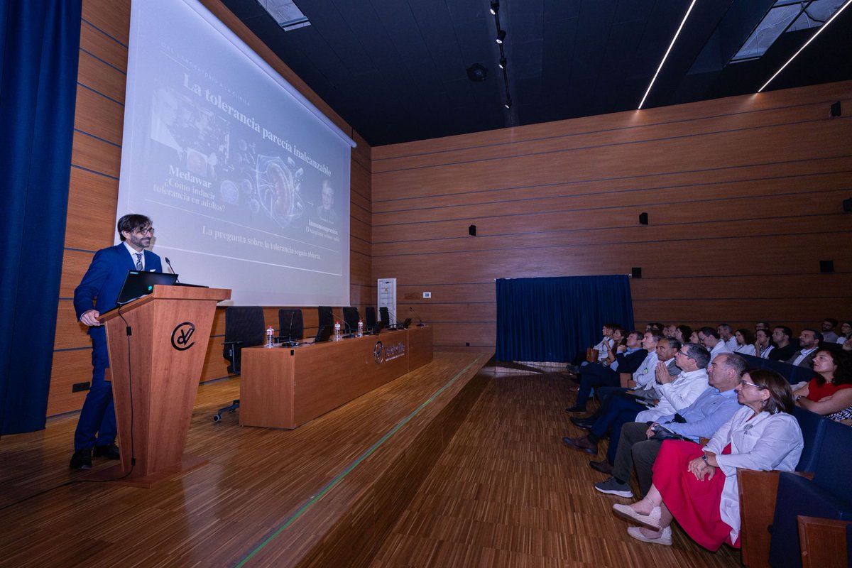 fundacionMdV's tweet photo. El II Premio Nacional de Medicina Marqués de Valdecilla, el doctor Antonio Pérez-Martínez, ha ofrecido este jueves la conferencia magistral 'The Guinea Pig Club: Per Ardua ad Astra' en el Hospital #Valdecilla 🧵👇 https://t.co/zrWBneMmEI