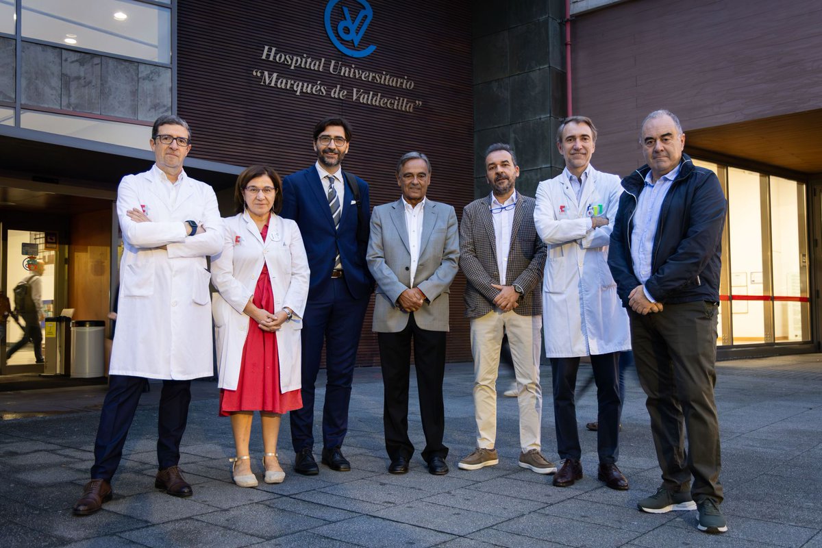 fundacionMdV's tweet photo. El II Premio Nacional de Medicina Marqués de Valdecilla, el doctor Antonio Pérez-Martínez, ha ofrecido este jueves la conferencia magistral 'The Guinea Pig Club: Per Ardua ad Astra' en el Hospital #Valdecilla 🧵👇 https://t.co/zrWBneMmEI
