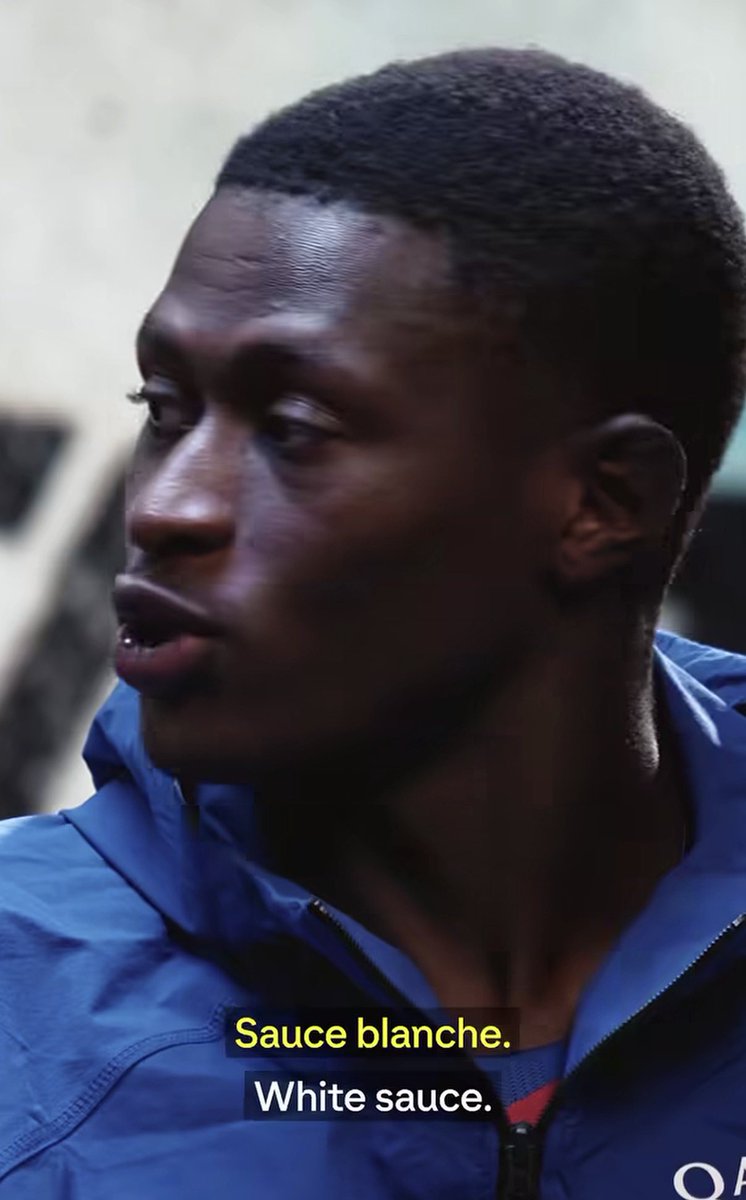 _BeFootball's tweet photo. Qui a les pires et les meilleurs goûts chez les joueurs du PSG en termes de sauce ? 🤣🥫

🇫🇷 Dembélé : algérienne et biggy
🇫🇷 Akliouche : biggy
🇫🇷 Hernandez : harissa
🇫🇷 Doué : arachide
🇵🇹 Nuno Mendes : sauce blanche 

📸 @easportsfcfr https://t.co/mSOdaMlGVm