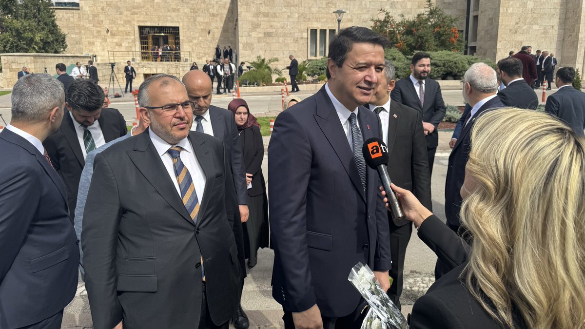 necmettincalisk's tweet photo. 📍 TBMM

TBMM’nin yeni yasama yılı açılışında Genel Başkanımız Sayın Mahmut Arıkan’ı Meclis’te karşılayarak Genel Kurul oturumuna katıldık; siyasi parti ve basın temsilcileriyle bir araya geldik.

Yeni yasama döneminin ülkemize ve milletimize hayırlar getirmesini diliyorum. https://t.co/zqnXXafdi5
