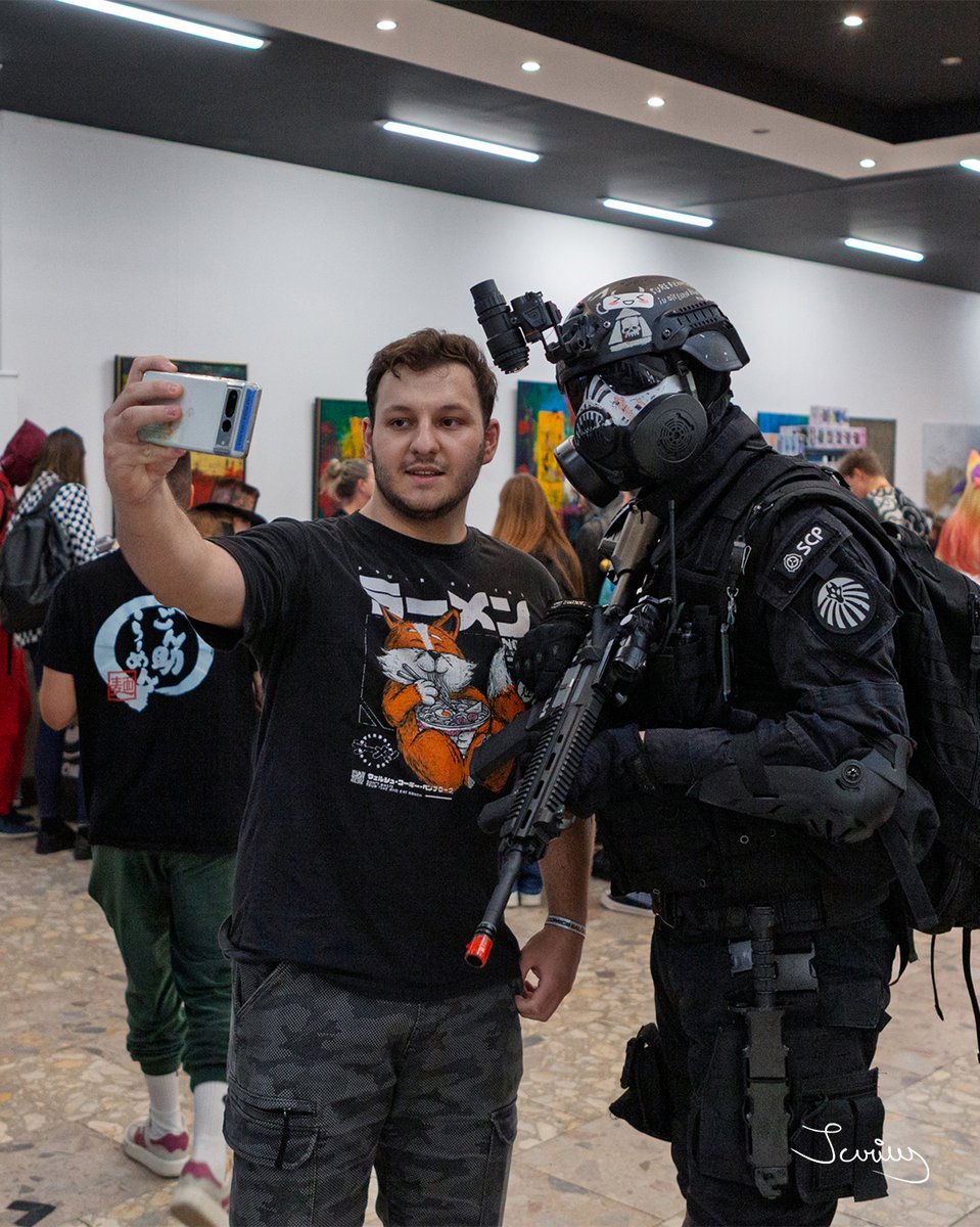 jurius_Photo's tweet photo. Na Comics Salón &amp; AnimeSHOW môžeš vypustiť svojho vnútorného hrdinu 🦸🏻‍♂️

Ponoriť sa môžeš do akcie, osláviť kreativitu a stretnúť neuveriteľné postavy, ktoré oživujú slávne herné alebo filmové príbehy. 

Kto je tvoj obľúbený hrdina alebo zloduch? #jurius #juriusphoto #comicssalon https://t.co/n8Gqd8t9BJ