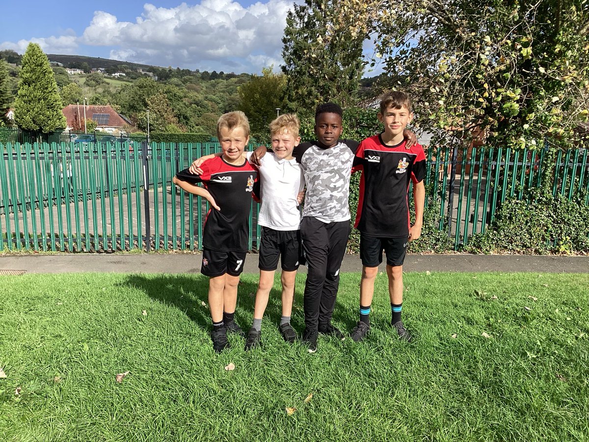 Melislpw's tweet photo. Year 6 Cross Country Running Teams. Good luck! https://t.co/4ceA86fvQs