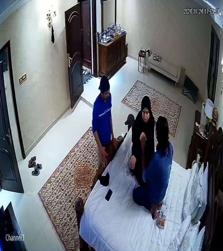 Shakerdfux's tweet photo. @pimp_020 صحابية جليلة تعلم الباكستانيين كيفية الوضوء ههههههههه ويوجد ٧ اجزاء لهذه الصحابية تعلم ايضاً كيفية غسل الجنابة هههههه https://t.co/xdD2DxUjpS