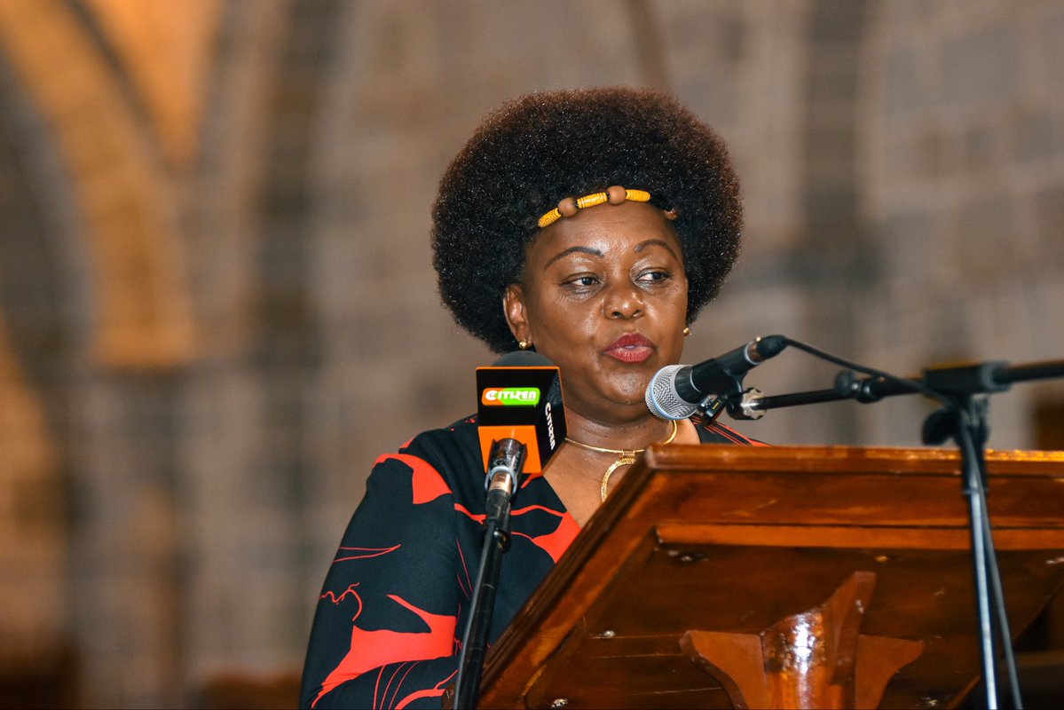 MarthaKarua's tweet photo. Moved by the presence of Kenyan leaders who came from across political and public life to honour my father and stand with my family today https://t.co/9E0VxP0Mif